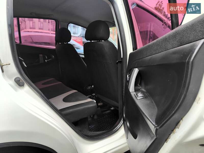 Хетчбек Geely GХ2 2013 в Києві