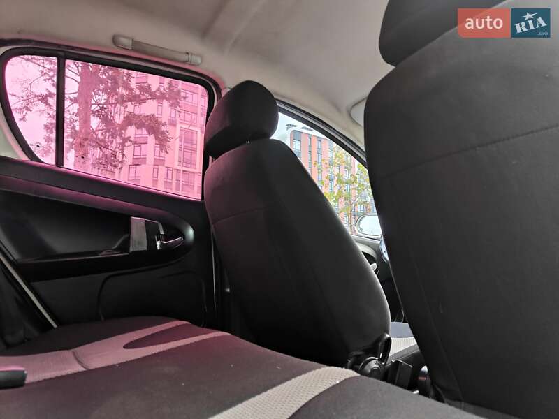 Хетчбек Geely GХ2 2013 в Києві