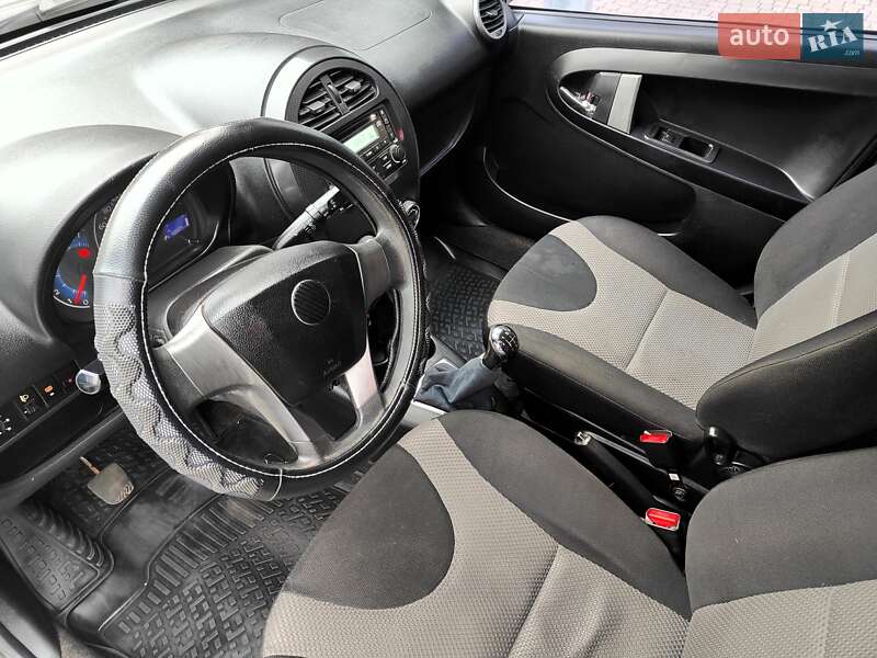 Хетчбек Geely GХ2 2013 в Києві