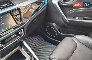 Позашляховик / Кросовер Geely Kandi EX3 2018 в 