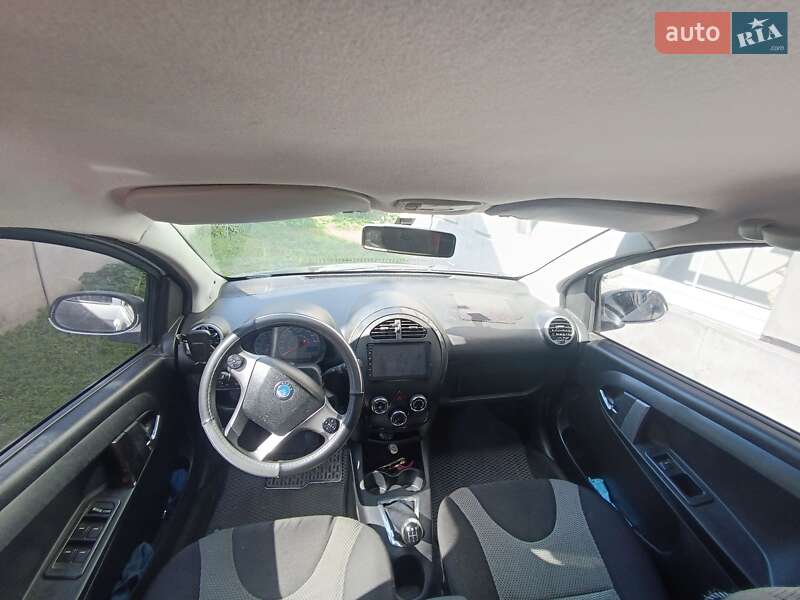 Хэтчбек Geely LC 2013 в Киеве