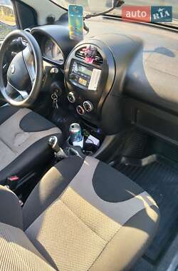 Хэтчбек Geely LC 2013 в 