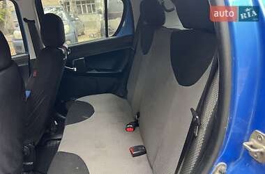 Хэтчбек Geely LC 2012 в 