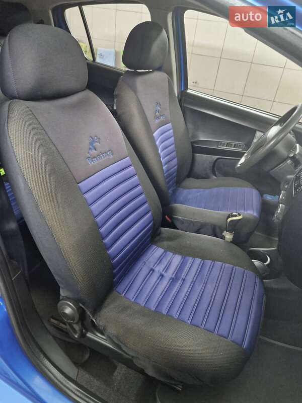 Хетчбек Geely LC 2013 в Чернівцях фото 6 Хетчбек Geely LC 2013 в Чернівцях