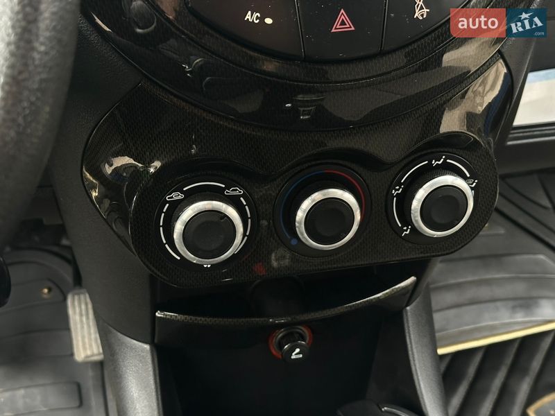 Хэтчбек Geely LC 2013 в Харькове