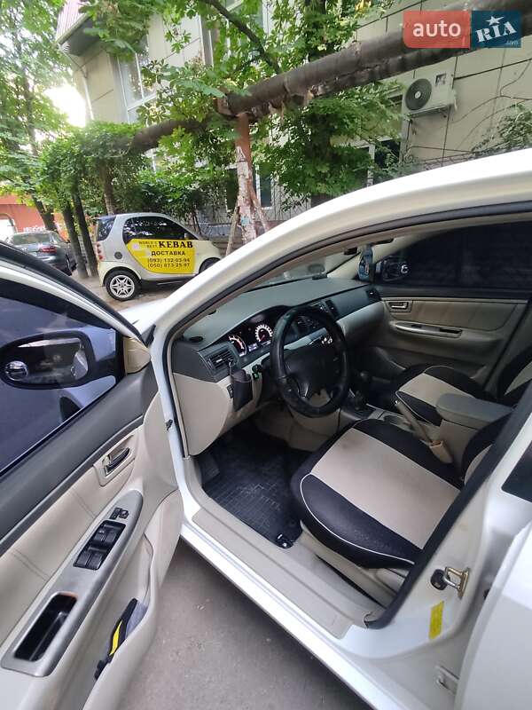 Седан Geely Maple C82 2011 в Миколаєві