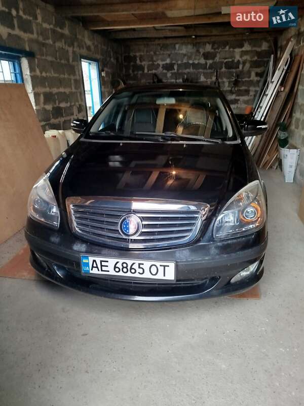 Седан Geely Maple C82 2012 в Кривом Роге