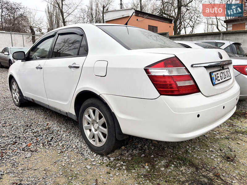 2012 Geely Maple-C82, VIN LJU8844S0CS019315:plate — фото 1 (autoria)