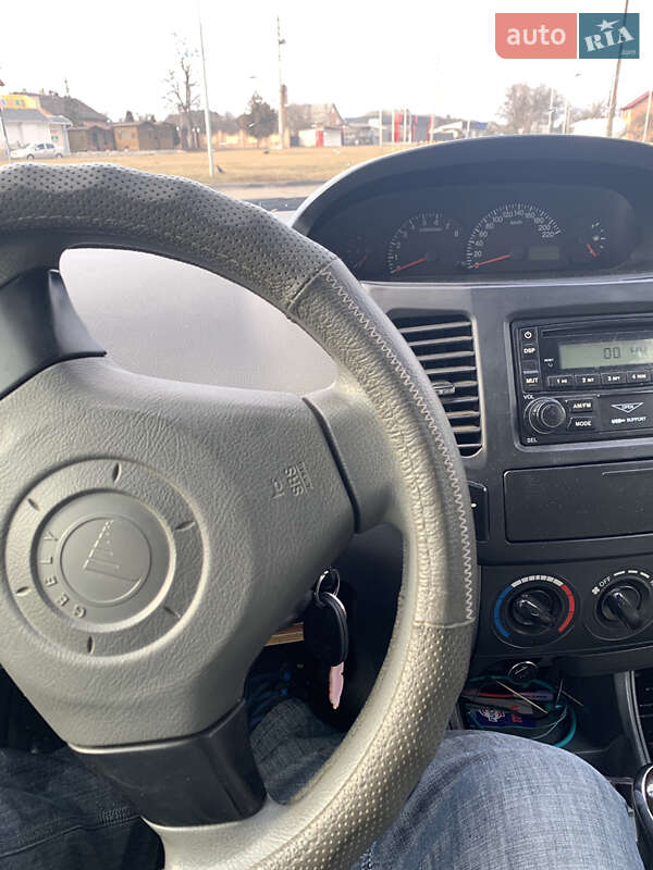 Хетчбек Geely MK-2 2010 в Чернівцях