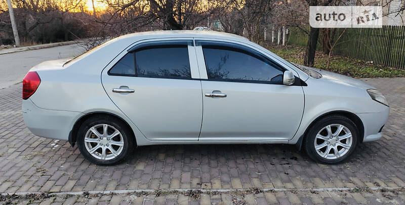 Седан Geely MK-2 2013 в 
