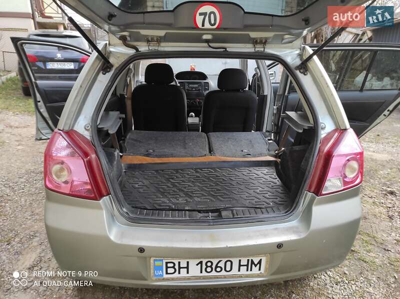 Хэтчбек Geely MK-2 2011 в Черновцах