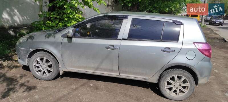 Хетчбек Geely MK-2 2011 в Кам'янець-Подільському