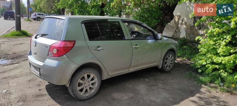Хетчбек Geely MK-2 2011 в Кам'янець-Подільському