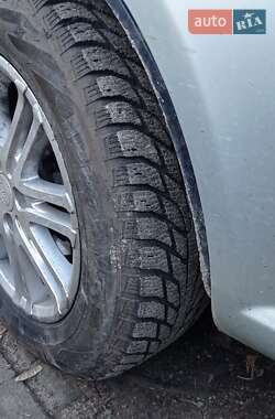 Хэтчбек Geely MK-2 2011 в 
