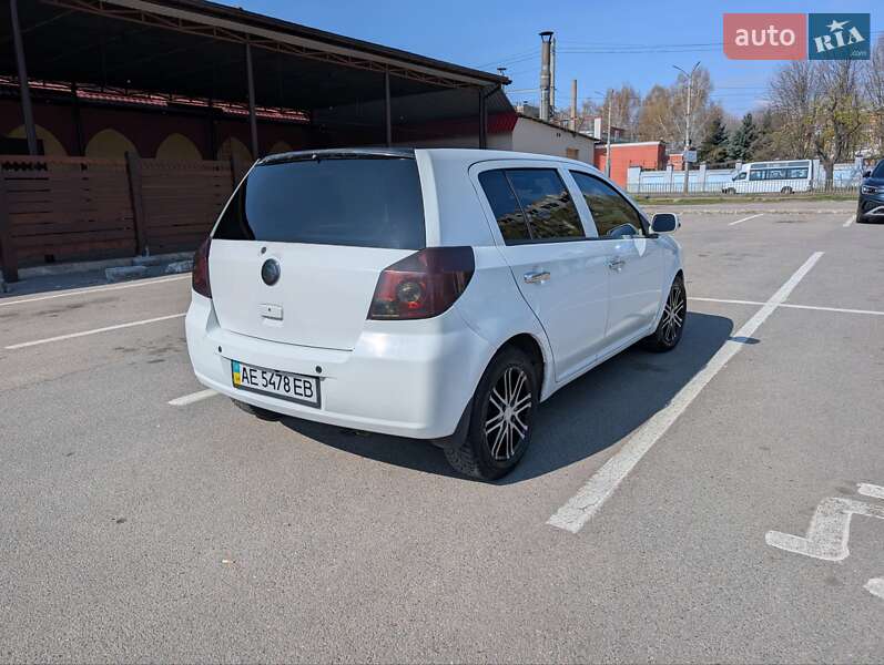 Хэтчбек Geely MK-2 2010 в Днепре фото 5 Хэтчбек Geely MK-2 2010 в Днепре