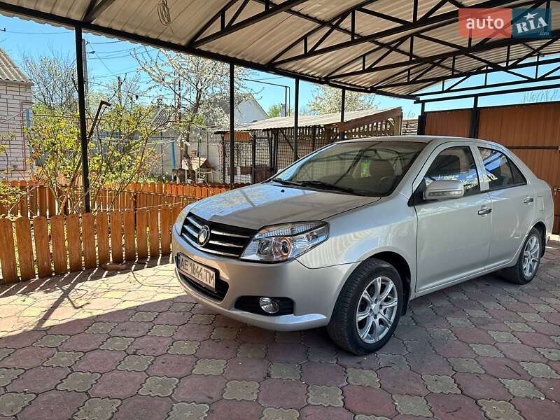 Geely MK-2 2014