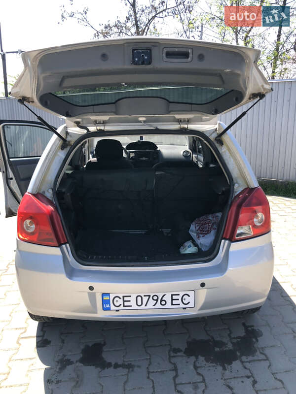 Хетчбек Geely MK-2 2010 в Чернівцях