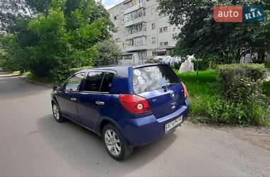 Хэтчбек Geely MK-2 2009 в 