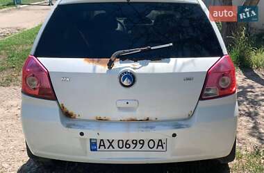 Хэтчбек Geely MK-2 2010 в 