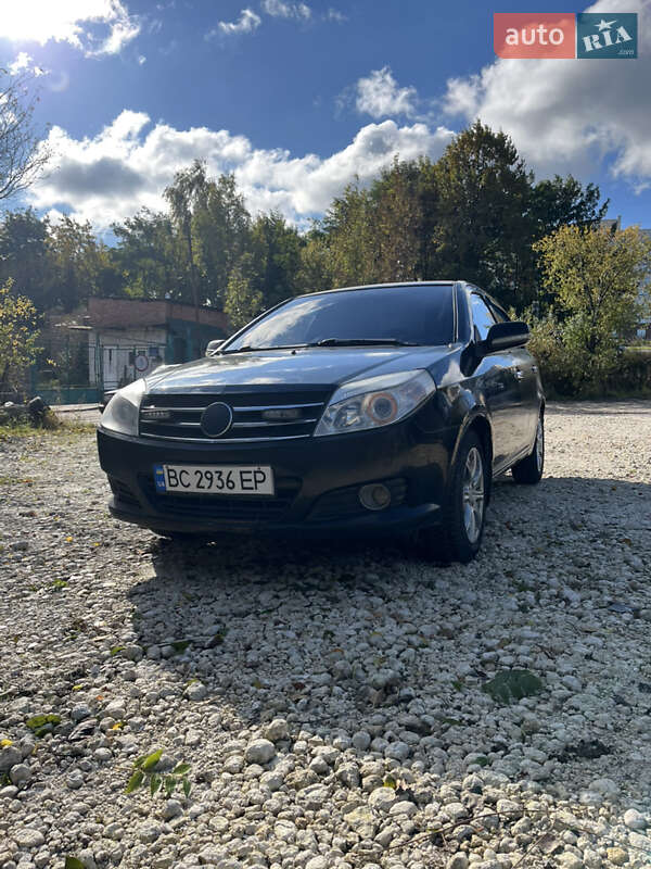 Geely MK-2 2013