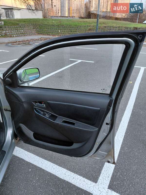 Хэтчбек Geely MK-2 2011 в Киеве