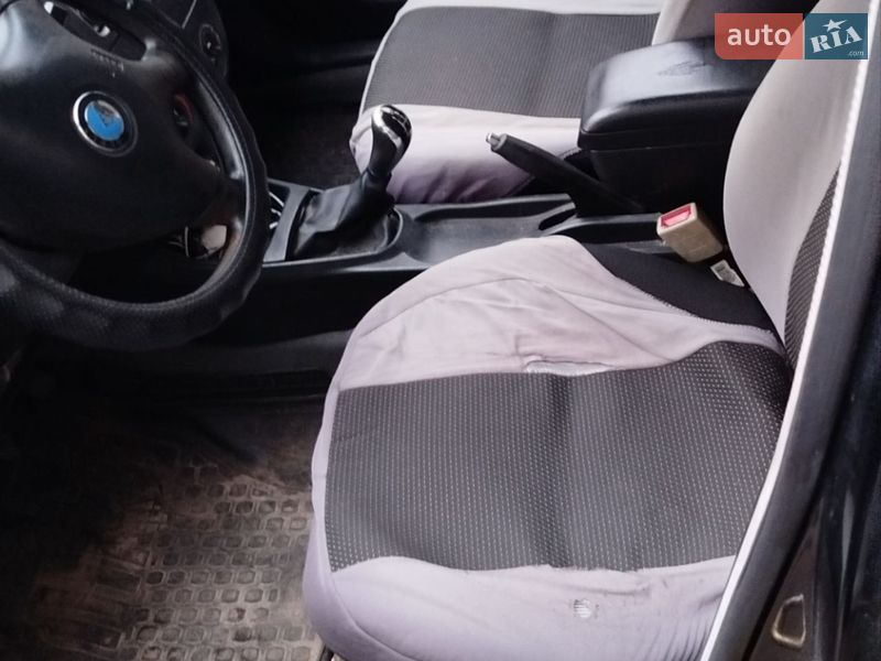 Хэтчбек Geely MK-2 2011 в Киеве