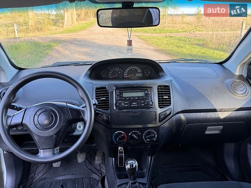 Хэтчбек Geely MK-2 2011 в Броварах