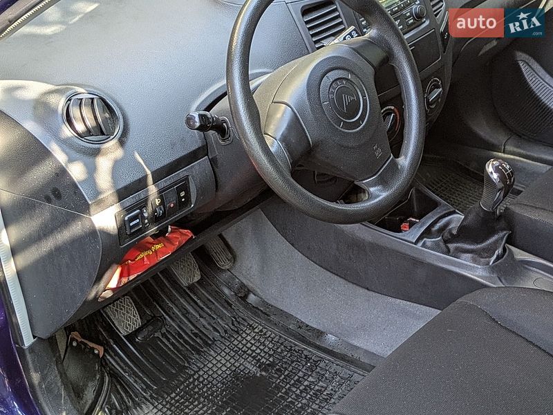 Хэтчбек Geely MK-2 2011 в Киеве