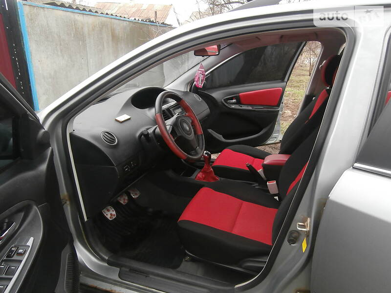 Позашляховик / Кросовер Geely MK Cross 2013 в Краматорську