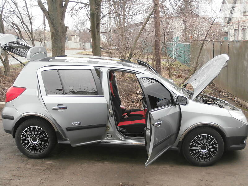 Позашляховик / Кросовер Geely MK Cross 2013 в Краматорську
