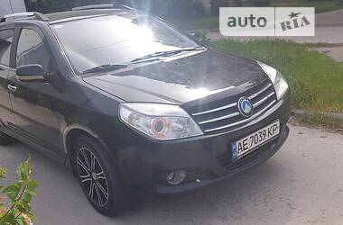 Хэтчбек Geely MK Cross 2013 в Каменском