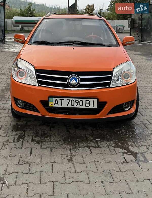 Geely MK Cross 2013