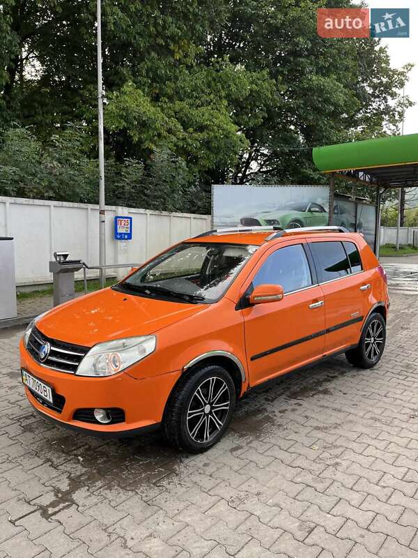 Хэтчбек Geely MK Cross 2013 в Яремче