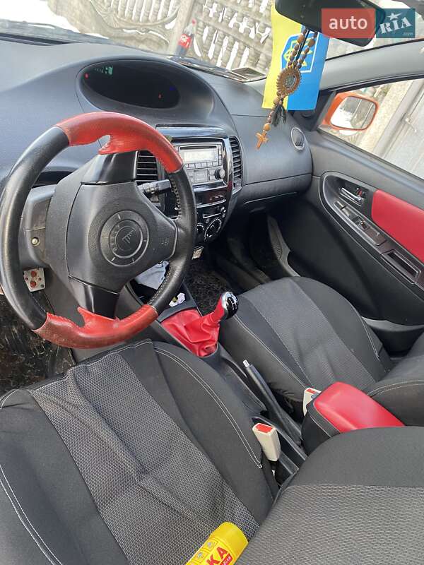 Хэтчбек Geely MK Cross 2013 в Прилуках