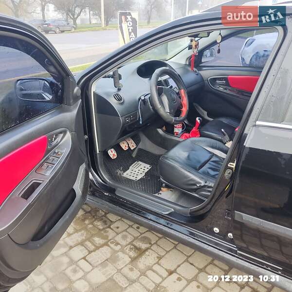 Хетчбек Geely MK Cross 2013 в Кропивницькому