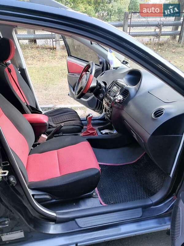 Хетчбек Geely MK Cross 2013 в 