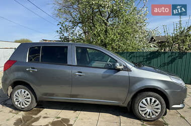 Хэтчбек Geely MK Cross 2010 в Першотравенске