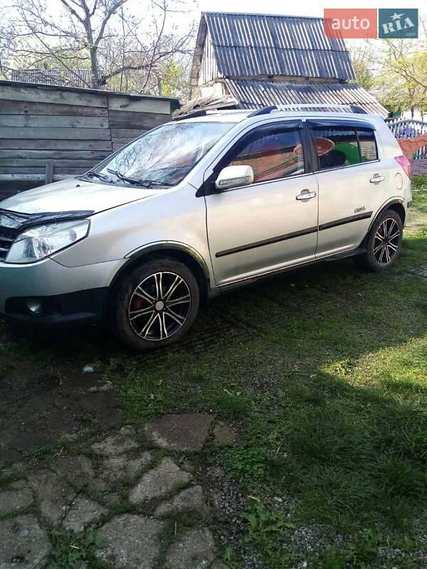 Хэтчбек Geely MK Cross 2011 в Шполе