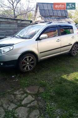 Хэтчбек Geely MK Cross 2011 в 