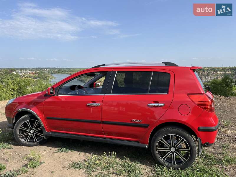 Хетчбек Geely MK Cross 2012 в Кропивницькому