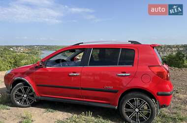Хетчбек Geely MK Cross 2012 в 
