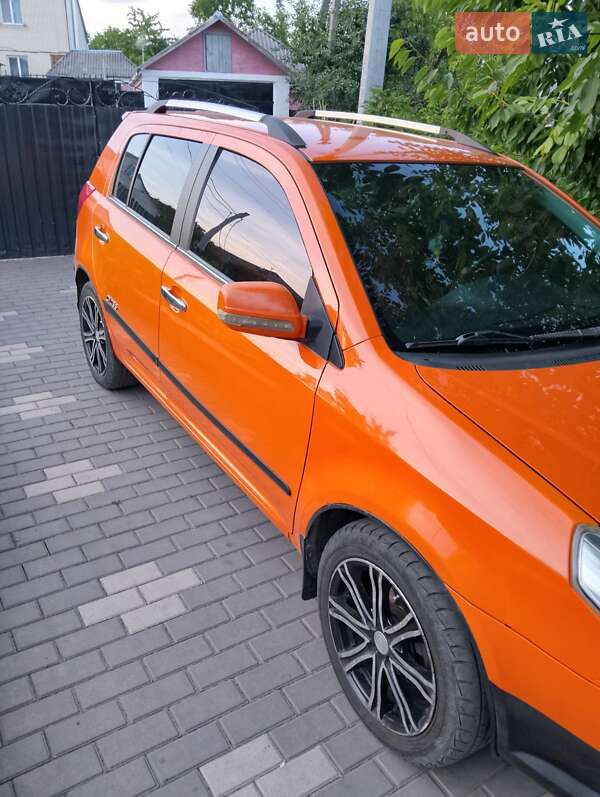 Хэтчбек Geely MK Cross 2013 в Новоархангельске