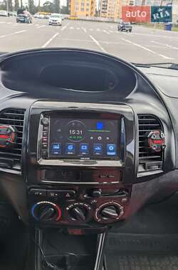 Хэтчбек Geely MK Cross 2012 в 