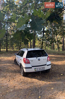 Хэтчбек Geely MK Cross 2013 в 