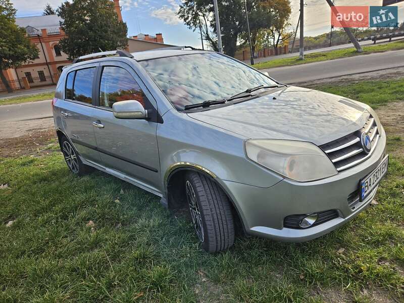 Хэтчбек Geely MK Cross 2013 в Александрие фото 3 Хэтчбек Geely MK Cross 2013 в Александрие