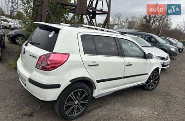 Хэтчбек Geely MK Cross 2013 в 