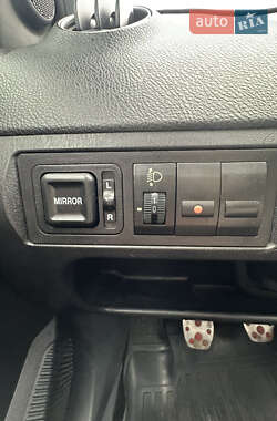 Хэтчбек Geely MK Cross 2013 в 