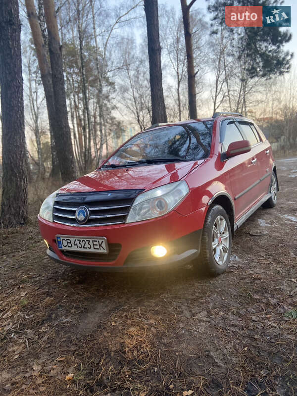 Хэтчбек Geely MK Cross 2011 в 
