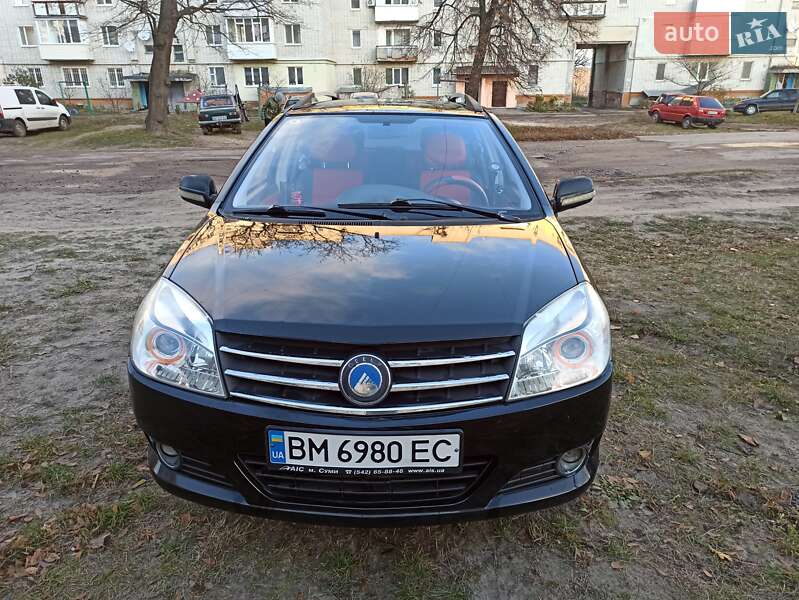 Geely MK Cross 2012