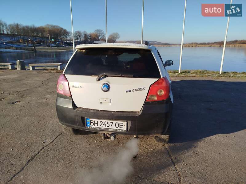 Хэтчбек Geely MK Cross 2013 в Балте фото 2 Хэтчбек Geely MK Cross 2013 в Балте